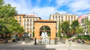 Plaza Dos de Mayo