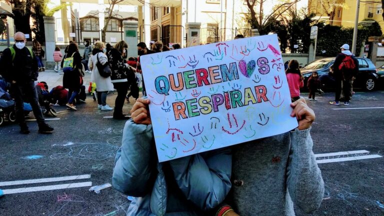 revuelta escolar