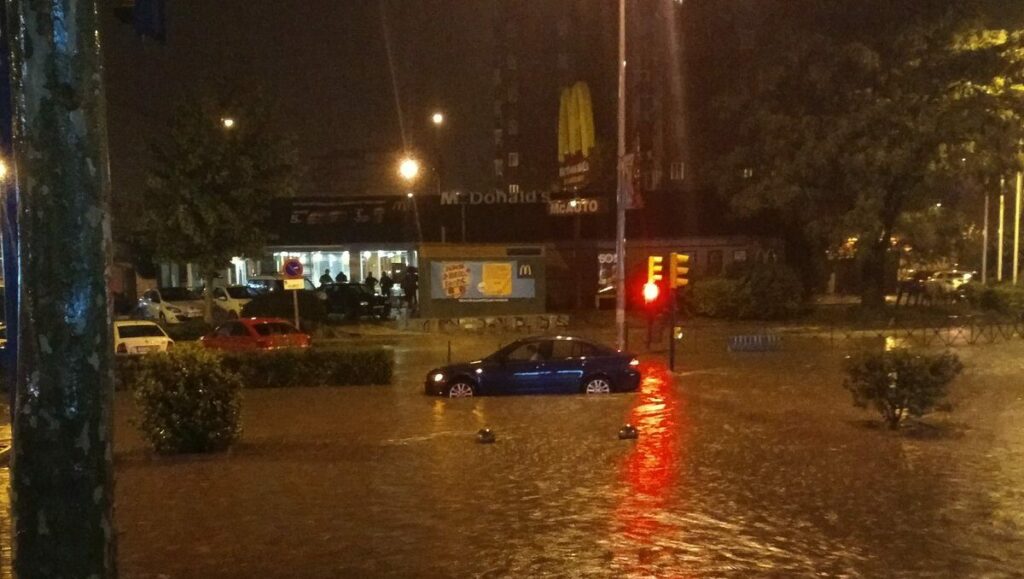 fuertes lluvias