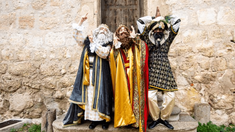 Cabalgata Reyes Pinto