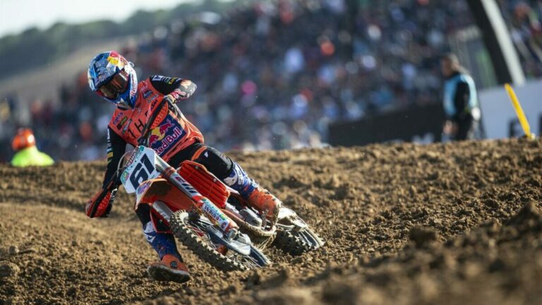 GP motocross