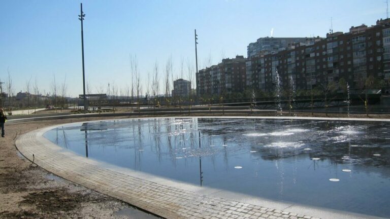 playa madrid río
