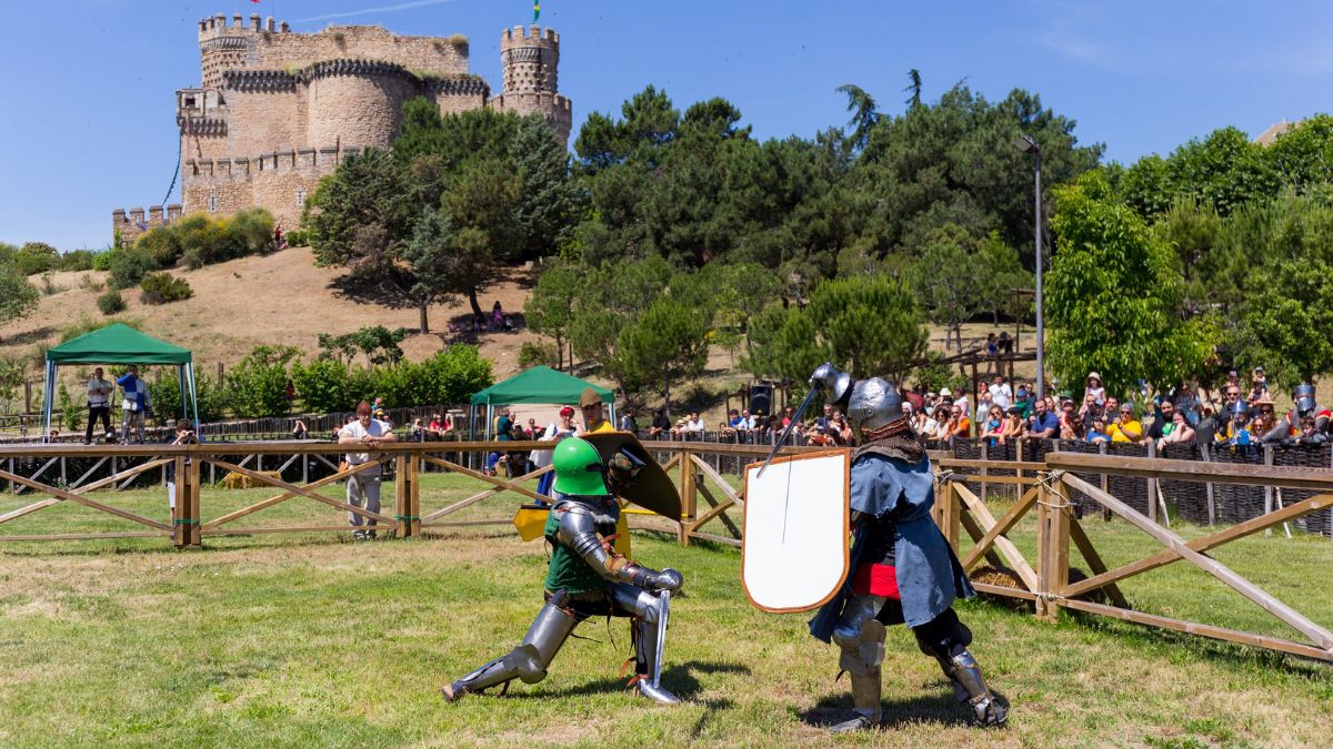 Combate medieval en el castillo de Manzanares El Real