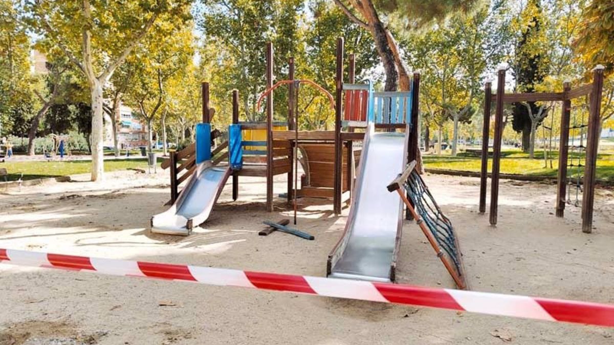mostoles renovacion parques infantiles