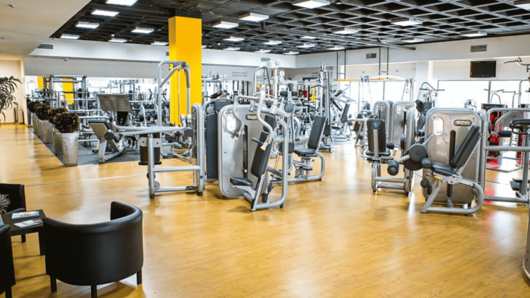 villaviciosa de odon complejo acuatico deportivo