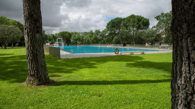 boadilla piscina