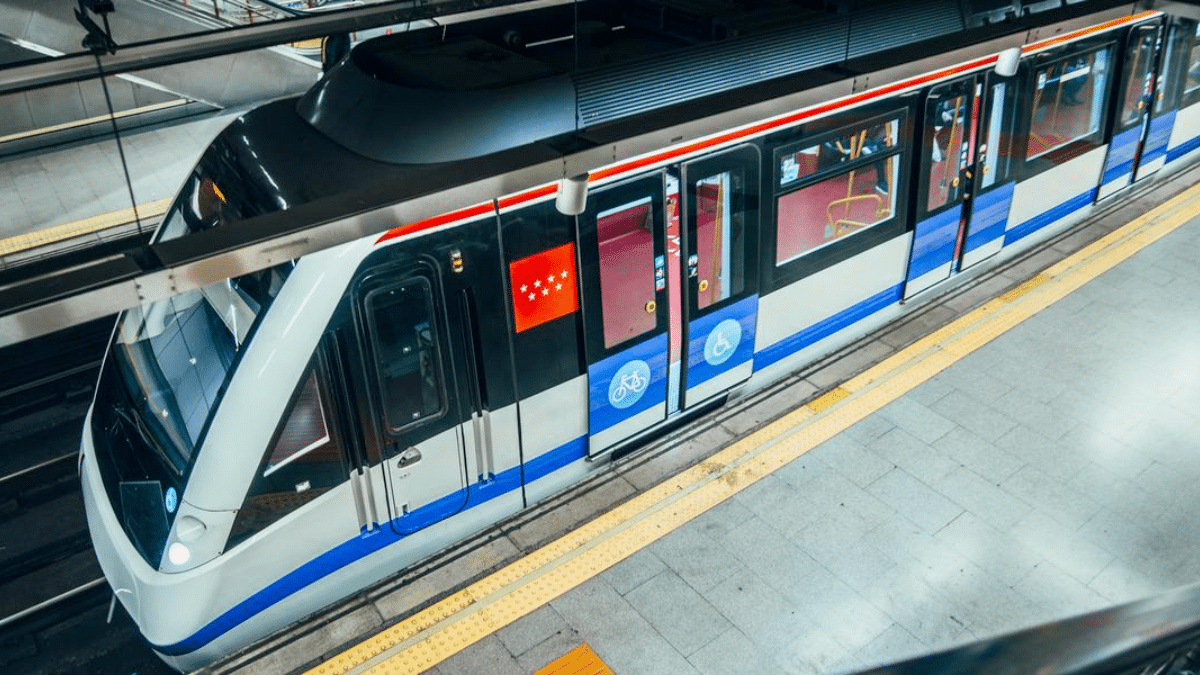 metro madrid cierre l9 principe de vergara colombia
