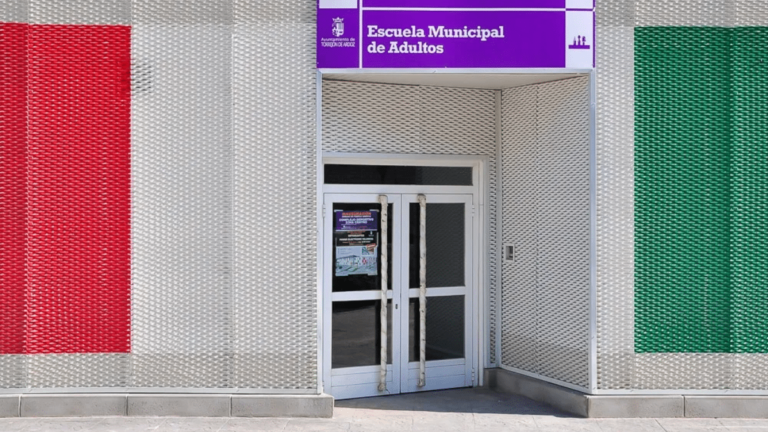 Escuela Municipal de Adultos de Torrejón
