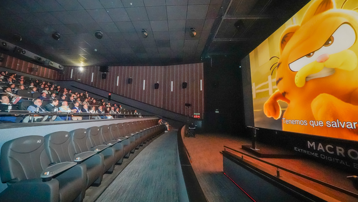 Cine Yelmo inaugura en el Centro Comercial Parque Corredor ocho nuevas salas de cine premium