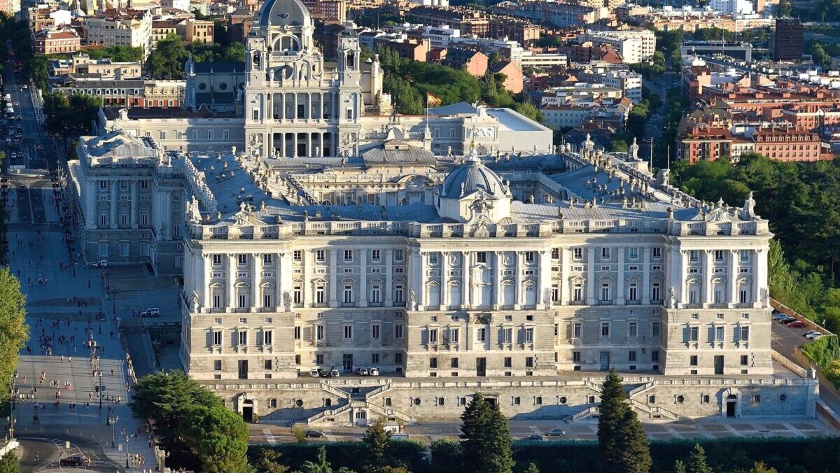 El Palacio Real, las Colecciones Reales y el Panteón de España abren este miércoles en San Isidro