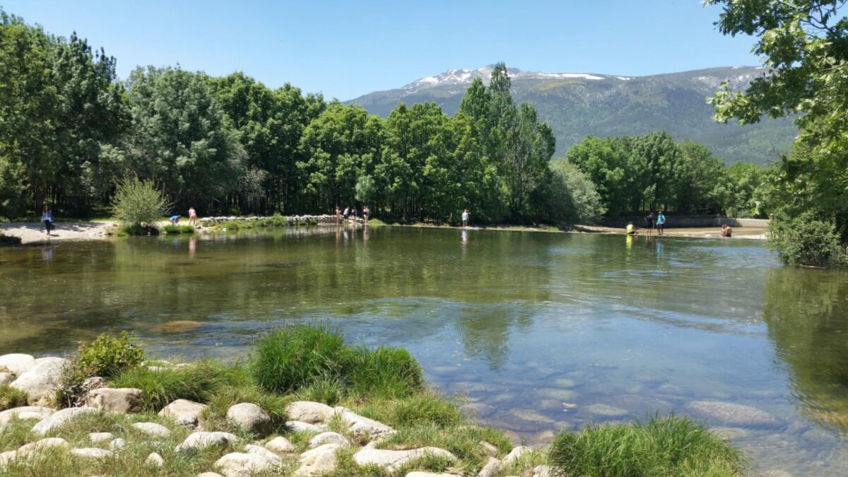 Rutas y actividades relacionadas con el turismo de agua en la región