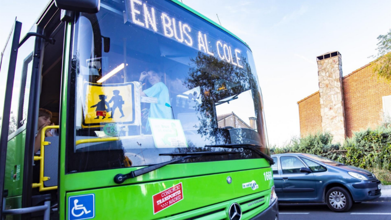 rivas en bus al cole
