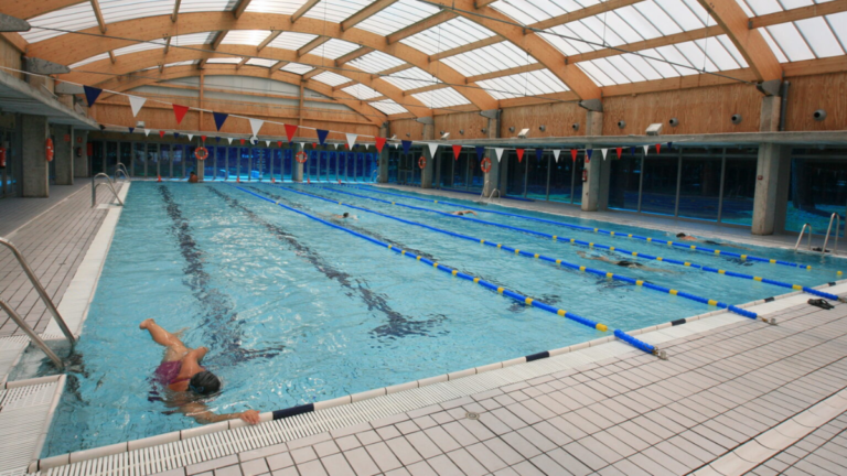 piscinas cerradas tres cantos
