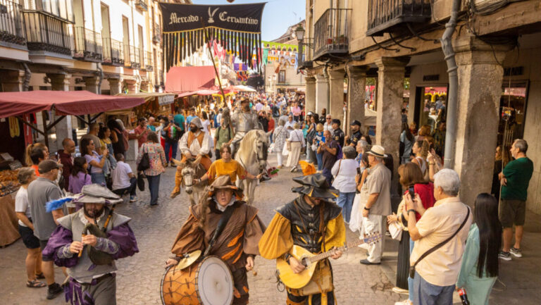 Mercado Cervantino de Alcalá de Henares