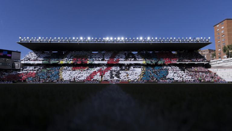 obras mejora estadio vallecas