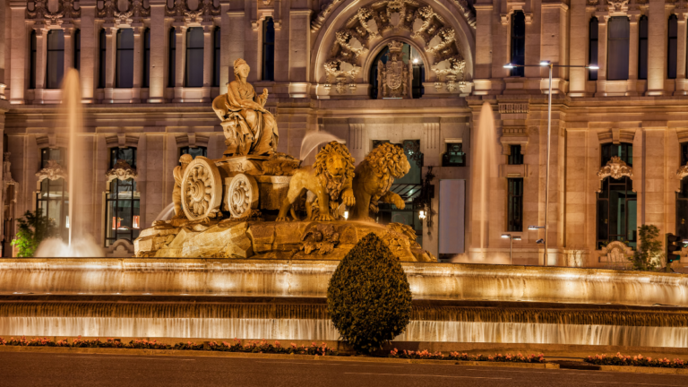 cibeles fuente vaciada