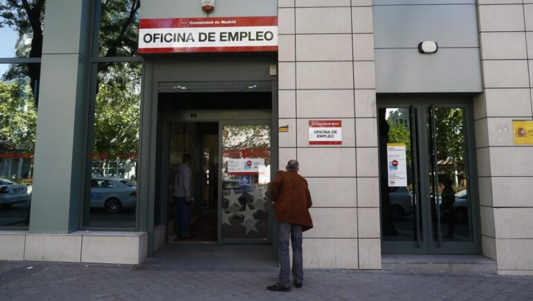 parados declaración renta