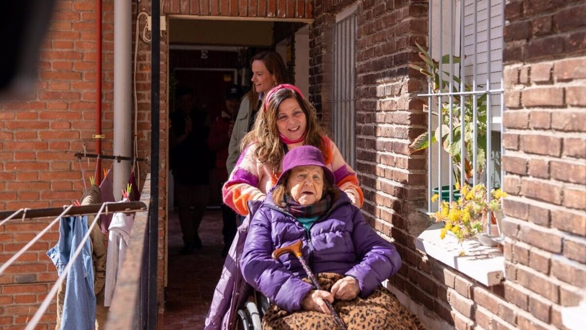 alquiler mujer casa