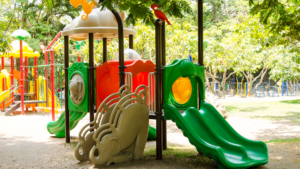 Pozuelo parque infantil