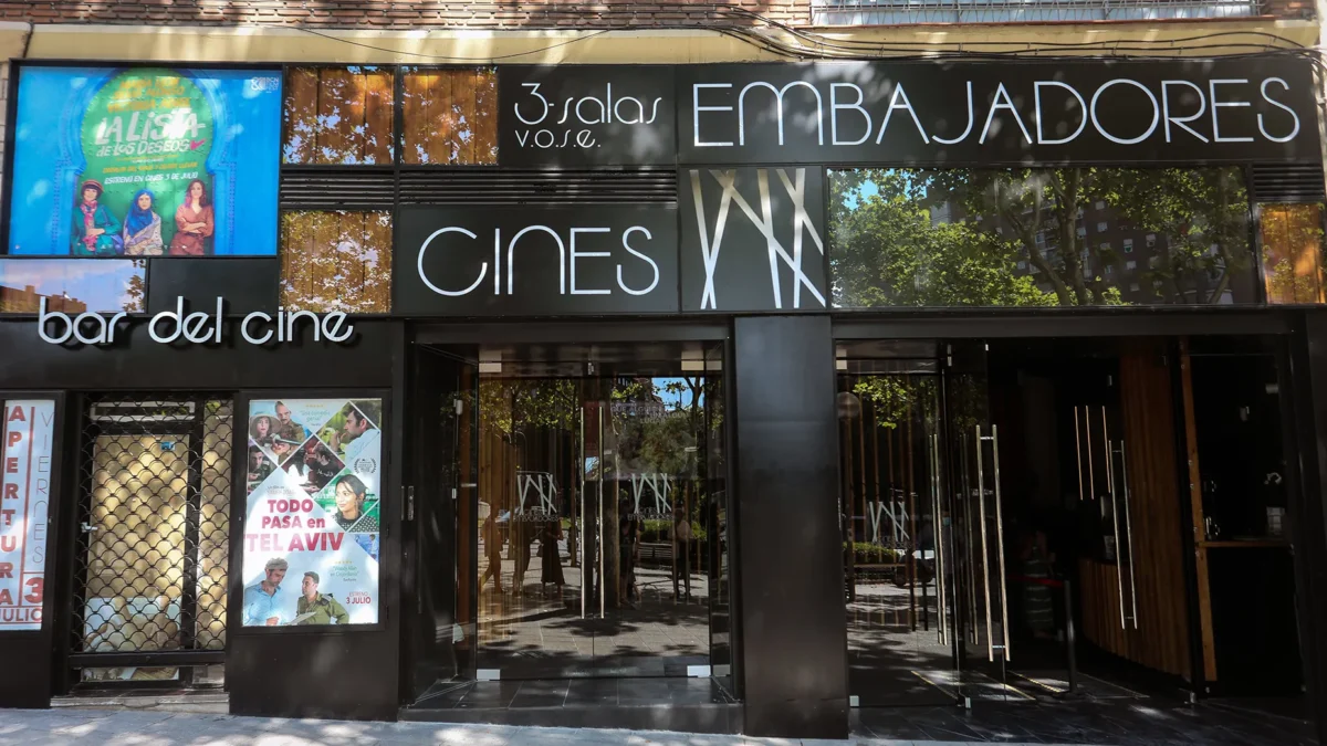cinema paradiso embajadores