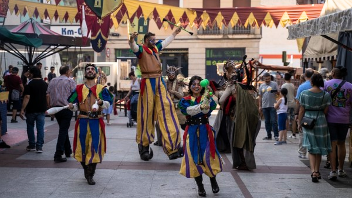 Colmenar Viejo se transforma en la Edad Media con su Mercado Medieval