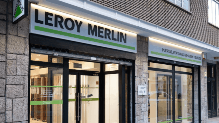 LEROY MERLIN showroom