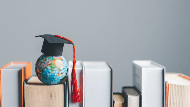 becas universiayudas fuenlabrada