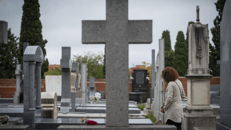 torrejon todos los santos cementerio