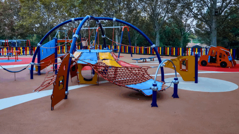 torrejon nueva zona infantil parque europa