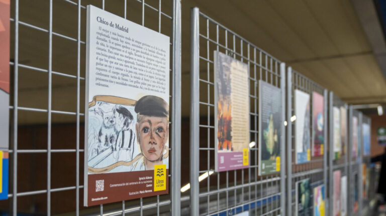 libros a la calle metro autobuses madrid