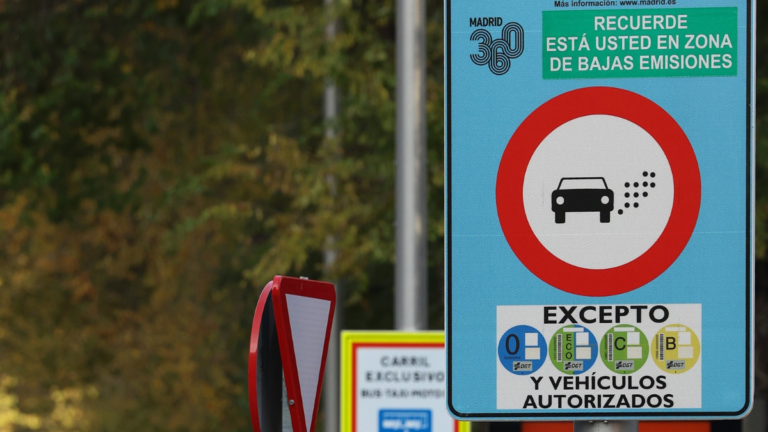 madrid vehiculos etiqueta empadronados zbe