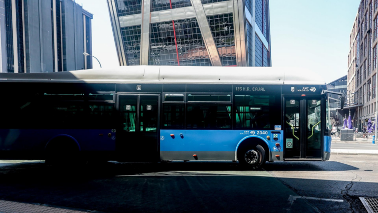 autobus gratuito l10 metro plaza castilla nuevos ministerios