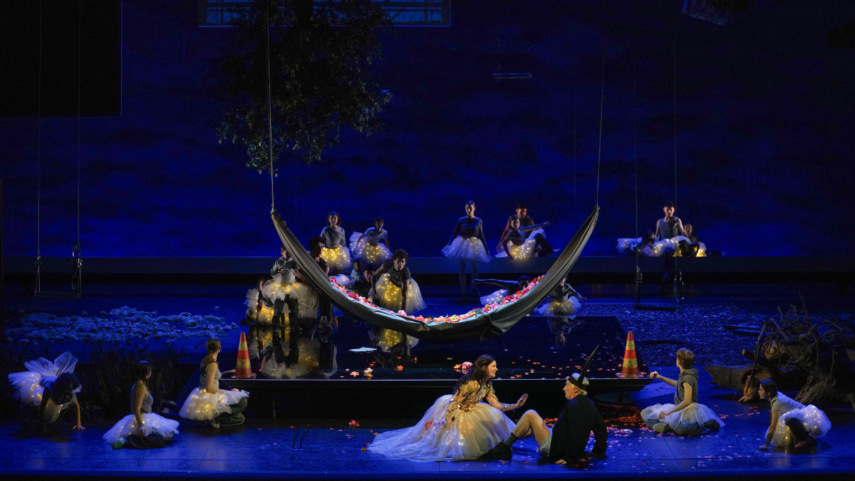 sueno noche verano madrid teatro real planes
