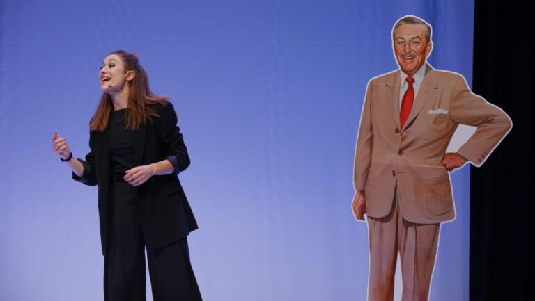 comedia SOLA MENTE TÚ