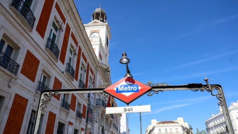 estacones Metro Papa