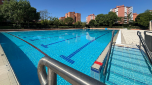 piscina verano mostoles