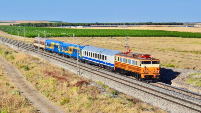 Tren de los 80 Campo de Criptana